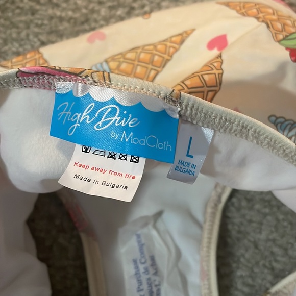NWOT ModCloth HighDive Ice Cream Bikini 👙 - Picture 5 of 8